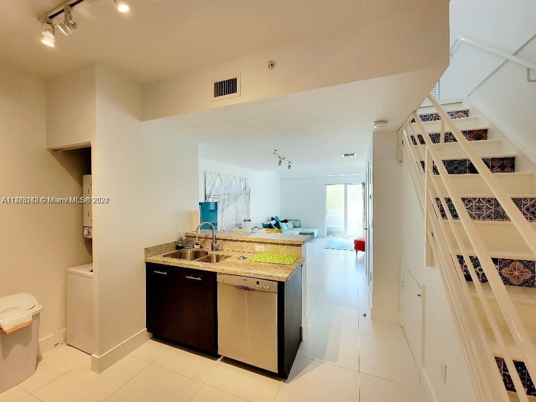945 Jefferson Ave 103, Miami Beach, Townhouse,  for rent, Kamany Realty & Property Management Inc.