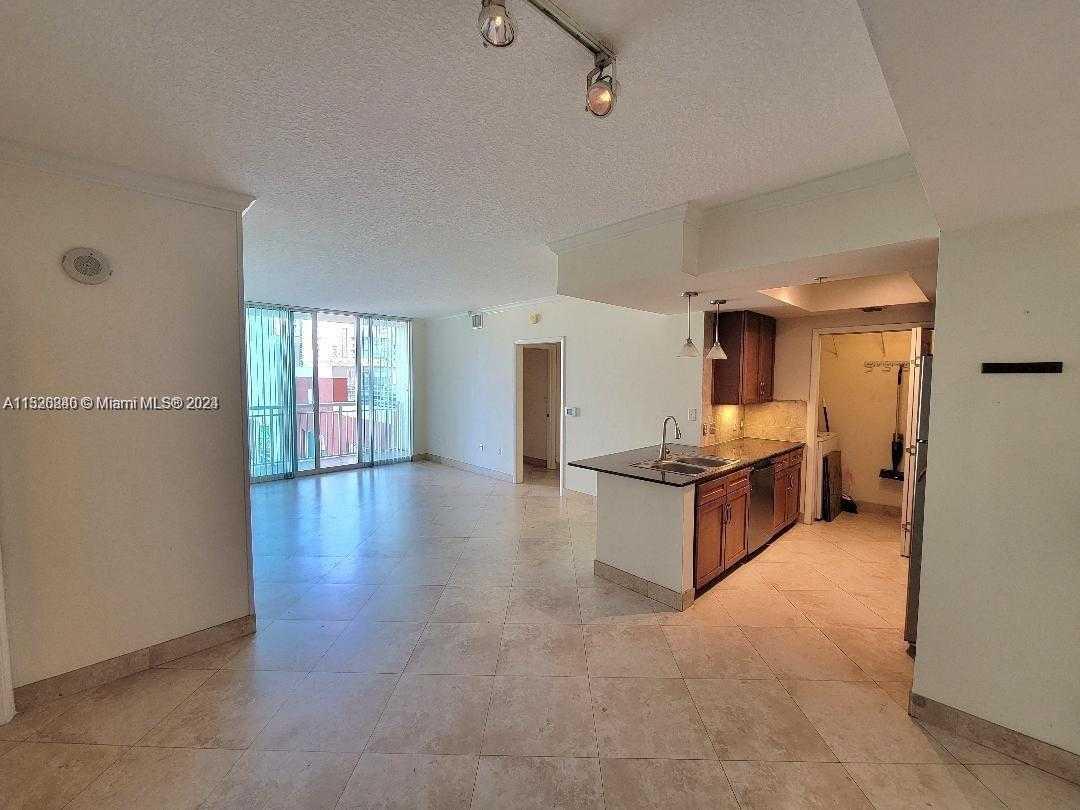 2000 Bayshore Dr 707, Miami, Condo,  for rent, Kamany Realty & Property Management Inc.